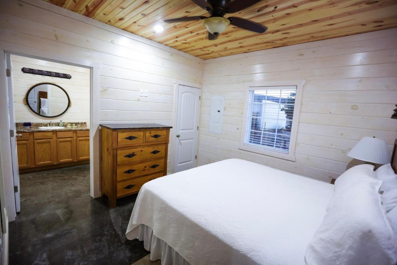 Knotty Squirrel Cabins Mountain View Ngoại thất bức ảnh